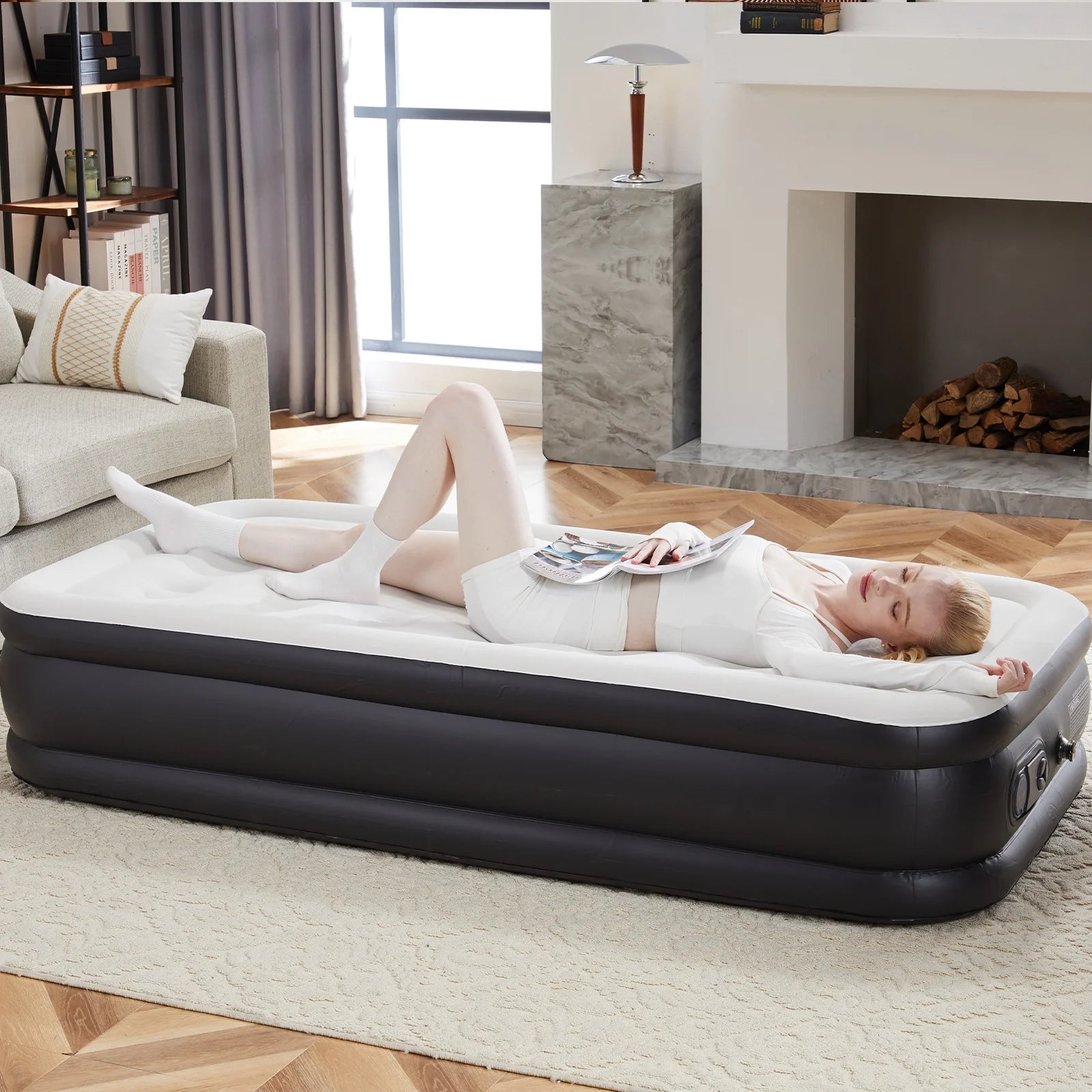 ZUNMOS Air Mattress, 18" H Portable Low Noise Colchone Inflable with Built in Pump, Maximum Weight Capacity 660 LBS Air Bed for Camping, Indoor and Family