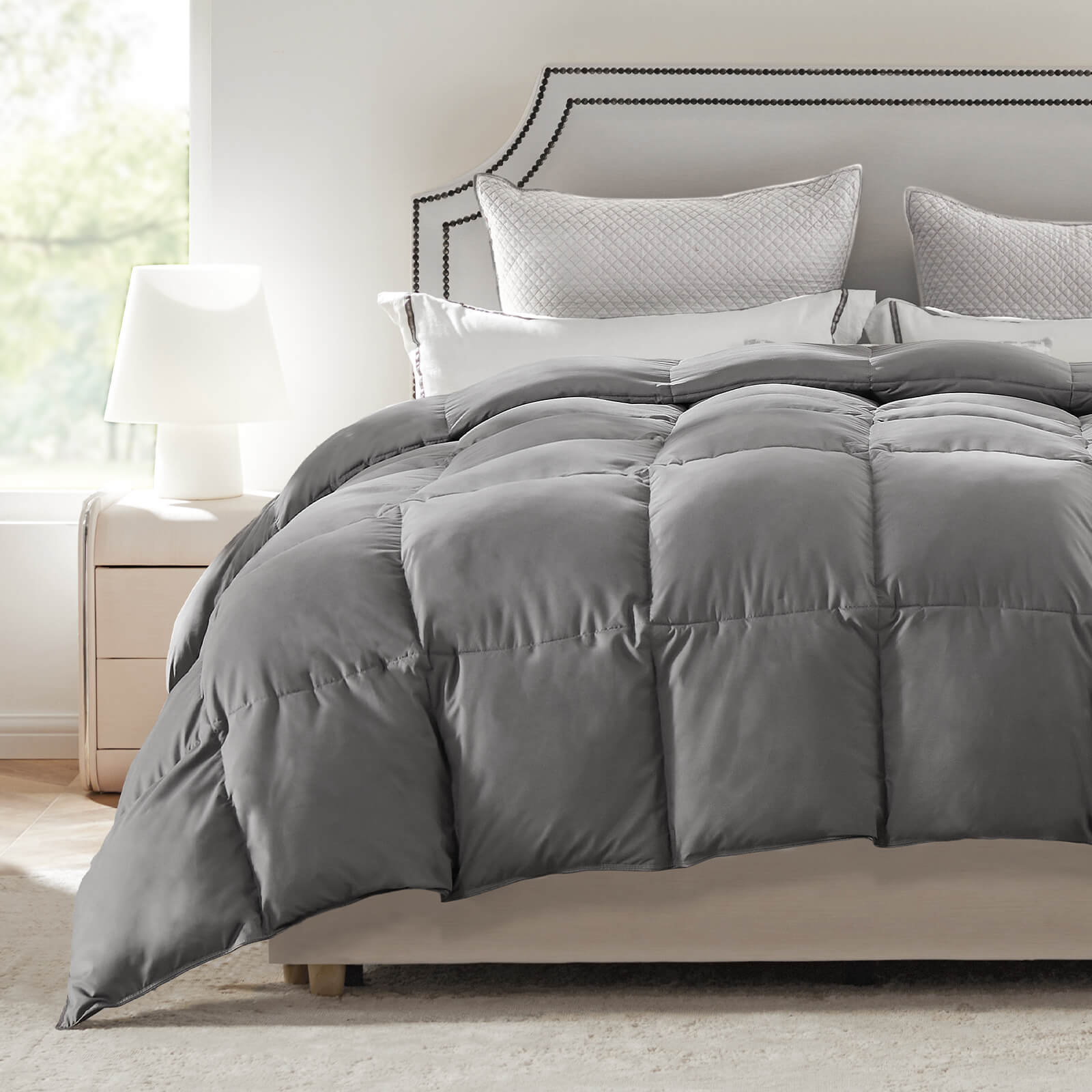 edx Fluffy Duvet Insert, Hotel Feather Comforter, Lightweight Down Alternative